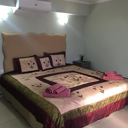 Livadia Studio Пафос Екстериор снимка