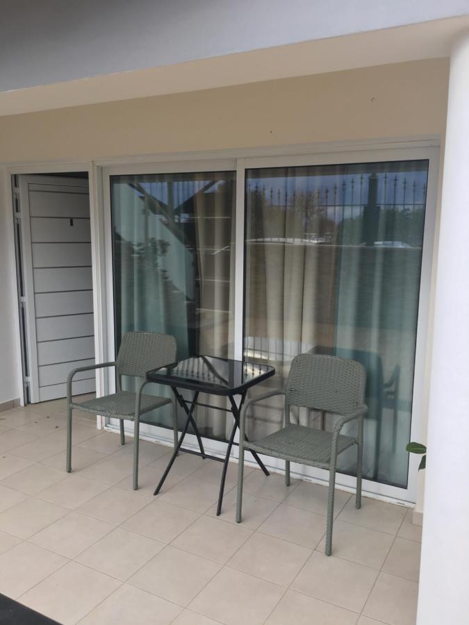 Livadia Studio Пафос Екстериор снимка